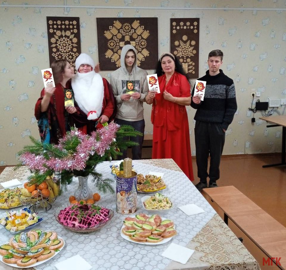 Встречаем Новый год с добром и весельем!